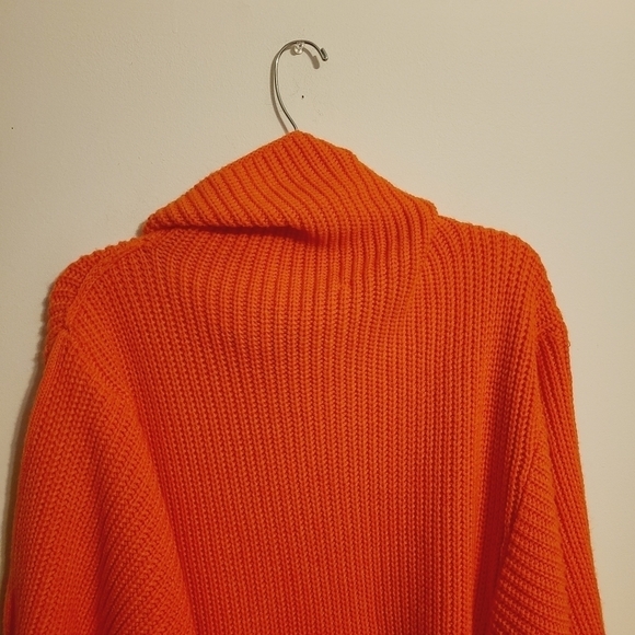 Unbranded | Women's Orange Ribbed Turtleneck Sweater (Size XL) - Picture 9 of 11